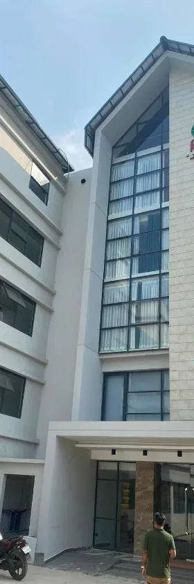 D'more Kuakata Hotel & Resort，位于库亚加塔的酒店