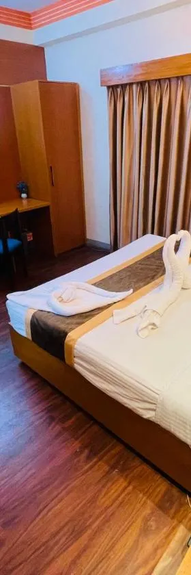 Hotel Rosewood Uttara，位于Ābdullāpur的酒店