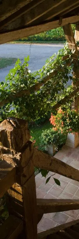 Ferme De Montalibord，位于Vescours的酒店