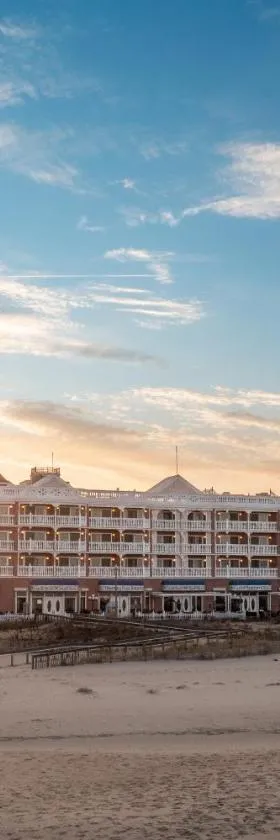 Boardwalk Plaza Hotel，位于柏斯海滩的酒店