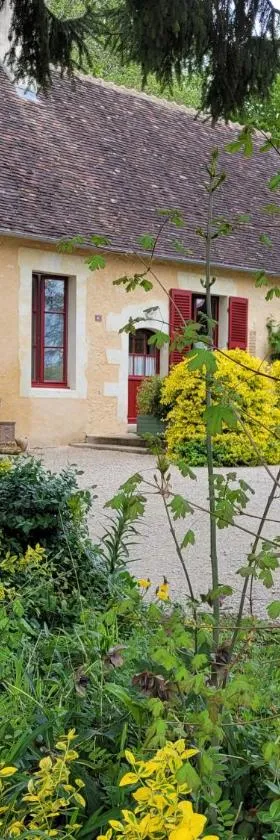 La petite Bardouillère，位于Courdemanche的酒店