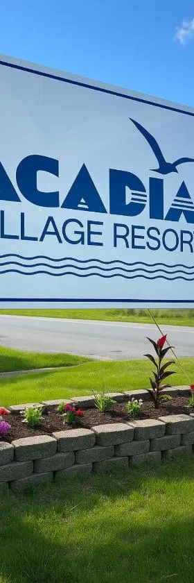 Acadia Village Resort，位于埃尔斯沃思的酒店