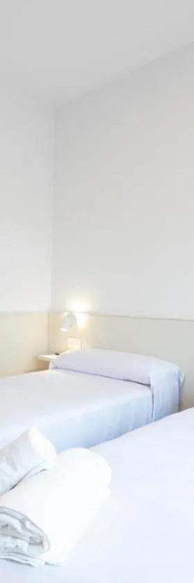 Hostal La Vía Verde，位于Sarrión的酒店