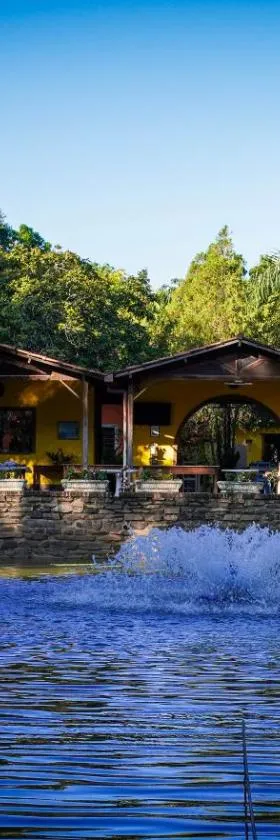 Hotel Pousada San Marco，位于皮拉波拉的酒店