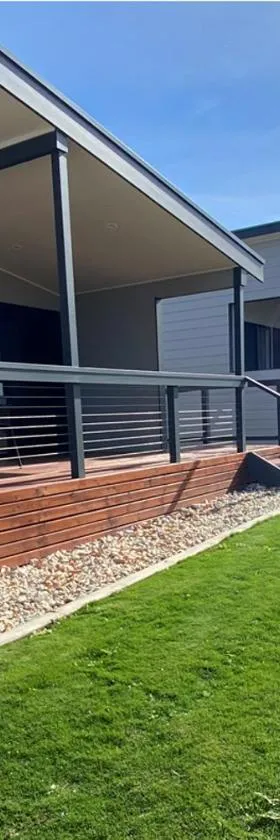 Ardrossan Caravan Park，位于Ardrossan的酒店