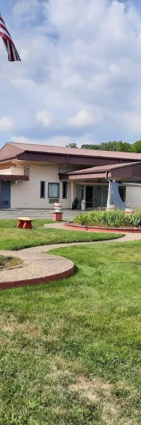 Americas Best Value Inn Moline，位于莫林的酒店