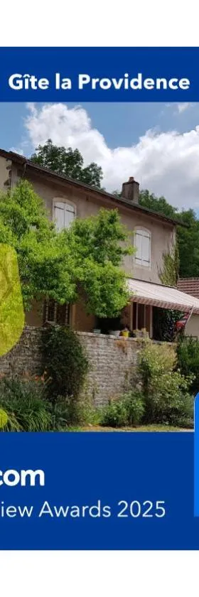 Gîte la Providence，位于Saint-Sernin-du-Plain的酒店