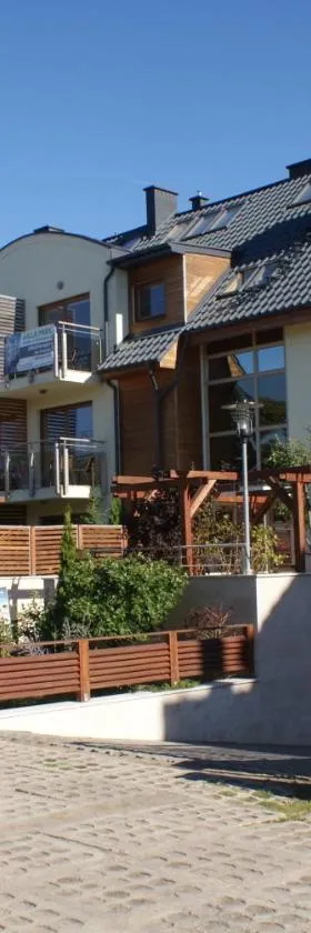 Baltic Vip Apartamenty przy morzu，位于里沃的酒店
