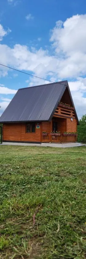 TAMARA - Brvnara za odmor，位于Han Pijesak的酒店