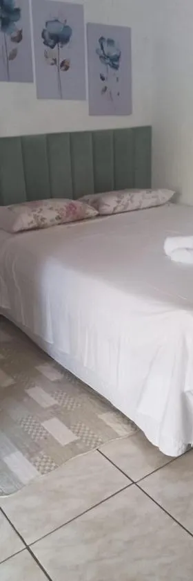 Pousada santos ll，位于隆德里纳的酒店