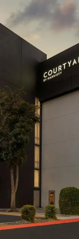Courtyard San Jose Airport，位于圣何塞的酒店