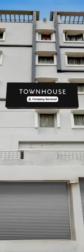 Super Townhouse Vanasthalipuram Near Deer National Park，位于Surūrnagar的酒店