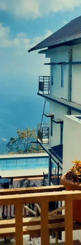 Sky Elanza，位于蒙纳的酒店