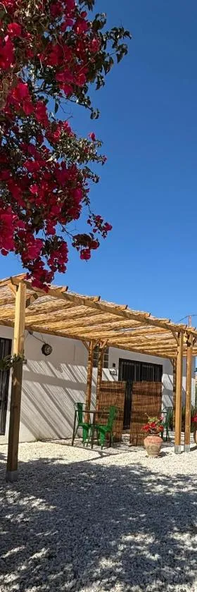 Casa Carla Andalucia, Caminito del Rey，位于Almogía的酒店