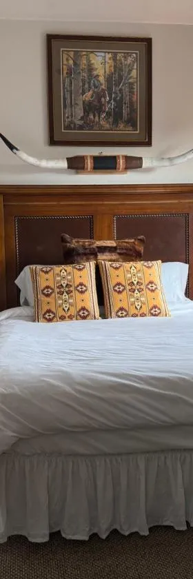 The Alcalde Hotel，位于Gonzales的酒店
