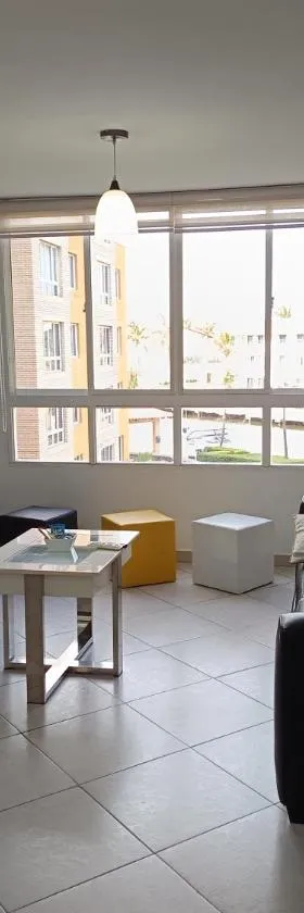 Confortable apartamento en Marina del Rey Lecheria，位于El Morro de Barcelona的酒店