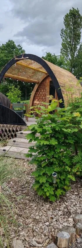 La cabane de l'étang，位于Kerprich-aux-Bois的酒店