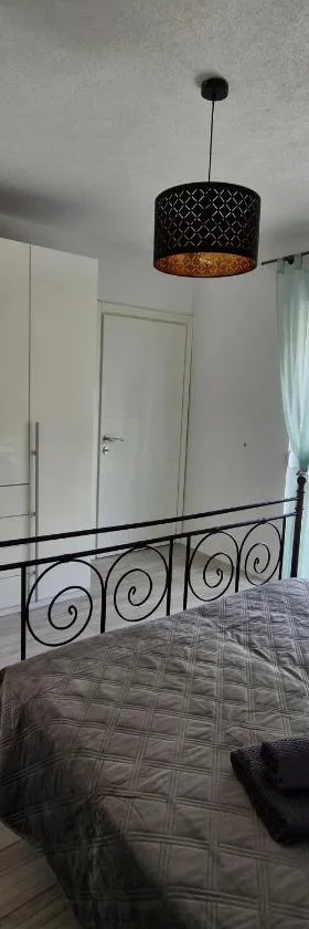 Vila Natasa Apartment 3 near Plitvice，位于Vrhovine的酒店