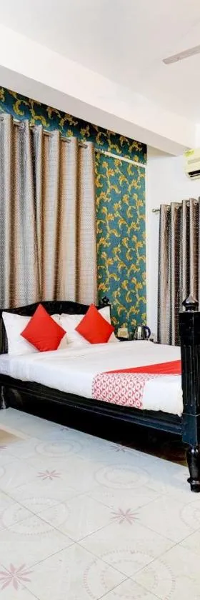 Super Hotel O The Dove Villa，位于Dispur的酒店