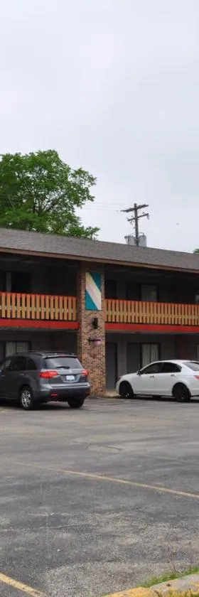 Kewanee Motor Lodge，位于Kewanee的酒店