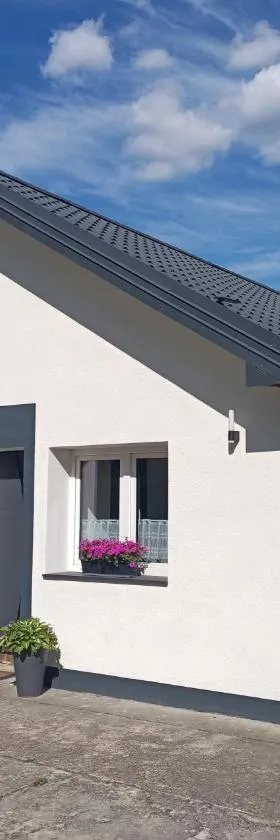 Letnia Oaza "Akacja"，位于Sobienie Jeziory的酒店