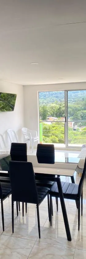 Altos del Nogal，位于莫尼基拉的酒店