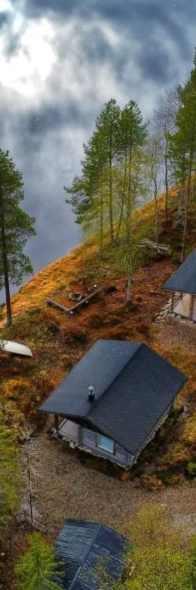 Kutulammen erämökki saunalla，位于拉努阿的酒店
