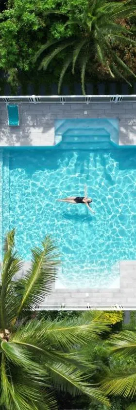 Hôtel & Villa Le Cocotel，位于圣弗朗索瓦的酒店