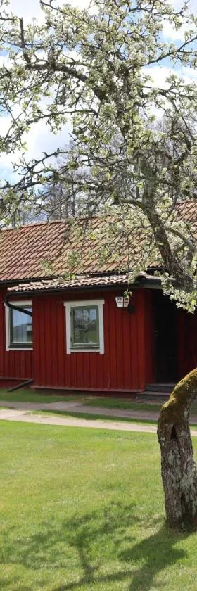 Bäckens Guesthouse，位于Älgarås的酒店
