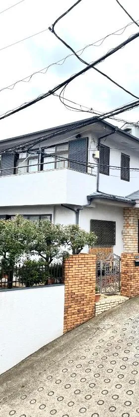 日式庭院豪宅，位于Kita-tsunashimachō的酒店