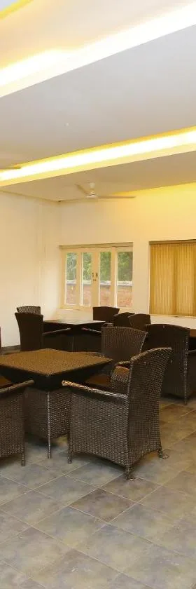 Super Townhouse Island Inn，位于Elūr的酒店