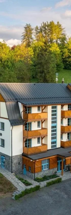 Hotel Edvard，位于弗雷斯塔帕若德霍斯特的酒店