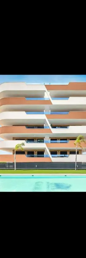 Belle Appartement à Alicante，位于阿勒纳勒斯德尔索尔的酒店