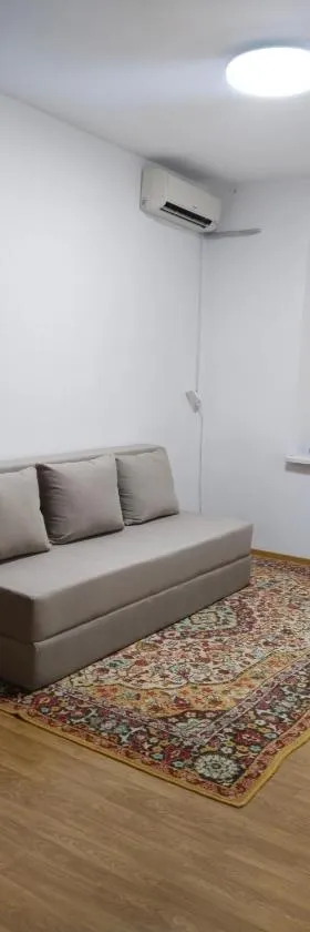 На площади，位于奎兹洛达的酒店