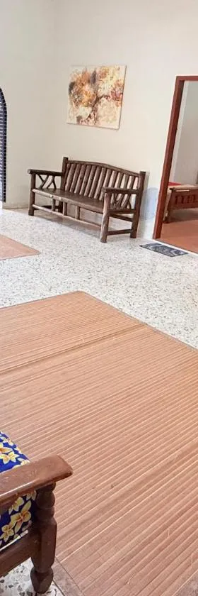 Bella Homestay Budget Ayer Keroh - 4 Bedrooms, 15 minutes to town，位于Kampong Bukit Katil的酒店