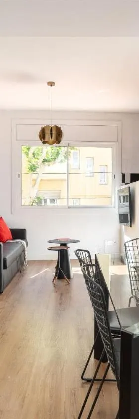 Dúplex Deluxe Apartment，位于巴达洛纳的酒店