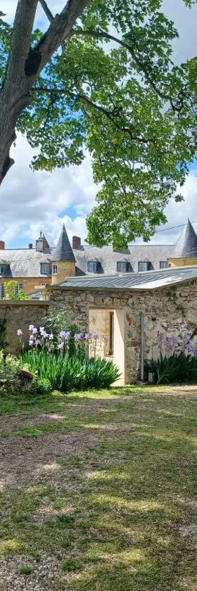 LE VERGER，位于Vaux-sur-Seine的酒店
