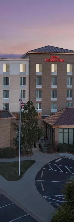 Hilton Garden Inn Denver Highlands Ranch，位于高原牧场的酒店