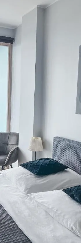 UP 34 FLOOR APARTMENTS，位于克莱佩达的酒店