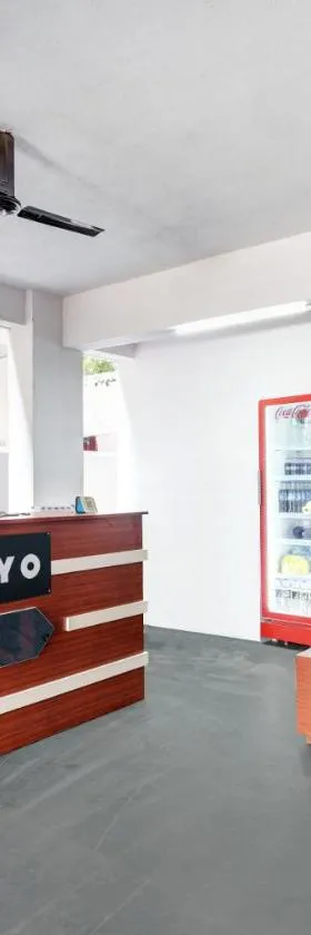 Hotel O Aditya Premier，位于贡土尔的酒店