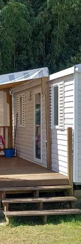 Camping Atlantique - mobil home L Oasis maritime，位于Angles的酒店