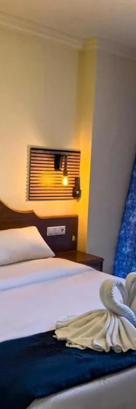 Hotel Portofino，位于艾姆布里亚布拉瓦的酒店