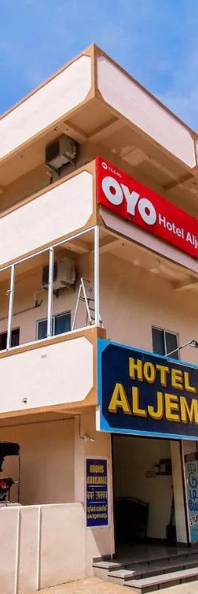 Super Hotel O Aljemin，位于根尼亚古马里的酒店