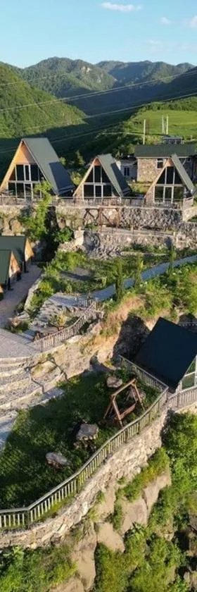 Kayanberd Resort，位于阿拉韦尔迪的酒店