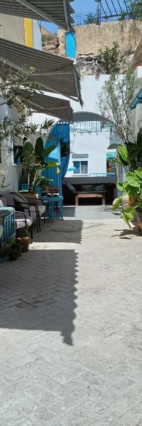 Rooms Burjassot，位于布尔哈索特的酒店