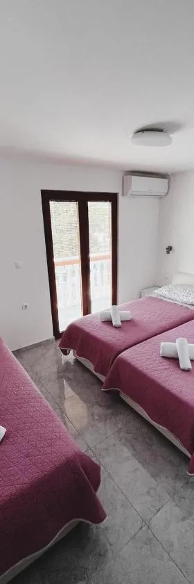 Luxury rooms Bočac，位于萨利的酒店