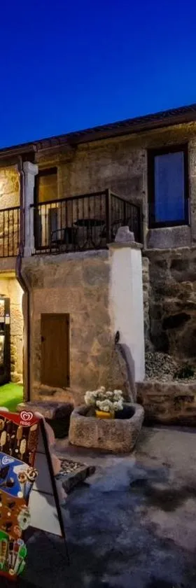 Albergue Turistico En Armenteira A Fragua do Ferreiro，位于Armentera的酒店