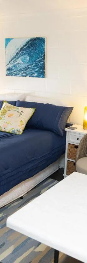 The Little Palm Room - Wrightsville Beach，位于来特斯维比奇的酒店