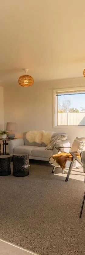 Relax on Rata, Cottage 2，位于特威泽尔的酒店