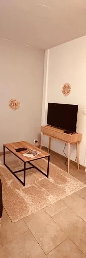 Albuconis 2 Appartement 1 chambre，位于奥比松的酒店